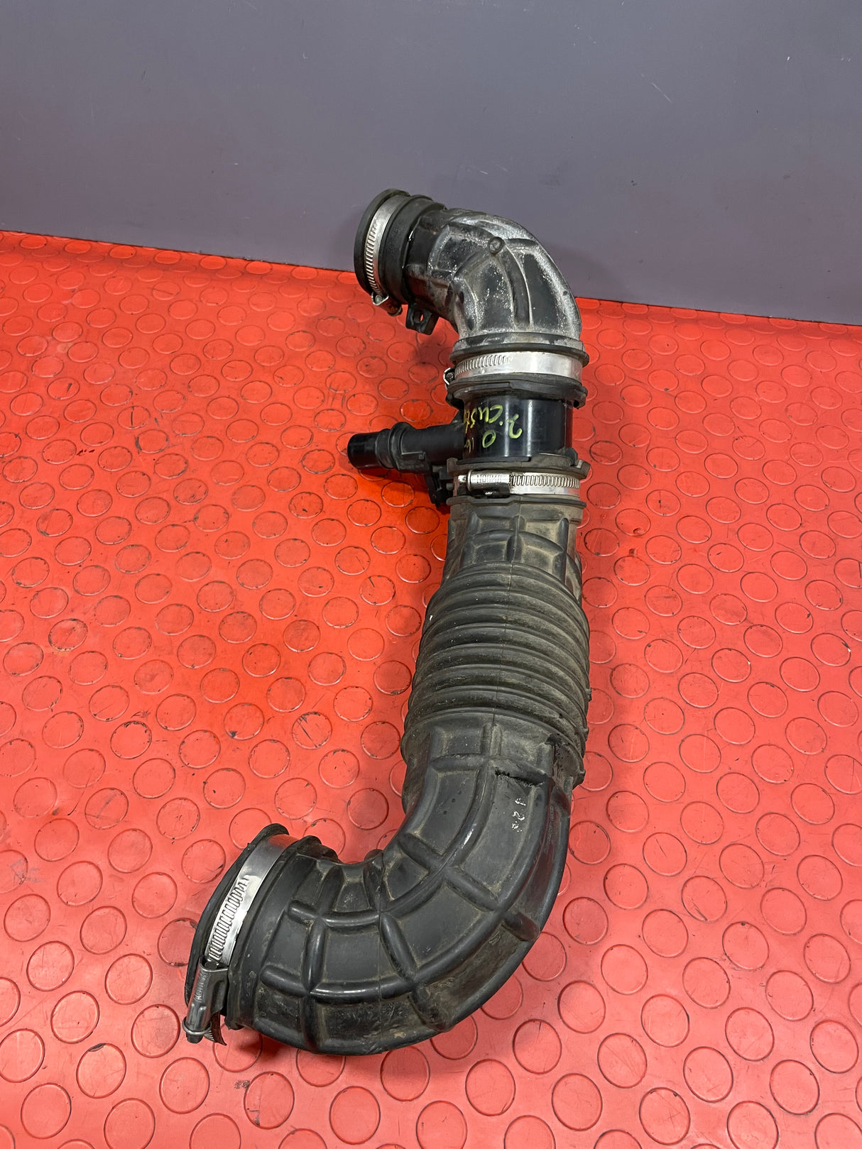 Ford Transit Custom AIR INTAKE HOSE 2.0 2016-2023 P/N GK219R504AC - 1 / GK21-9F805AA