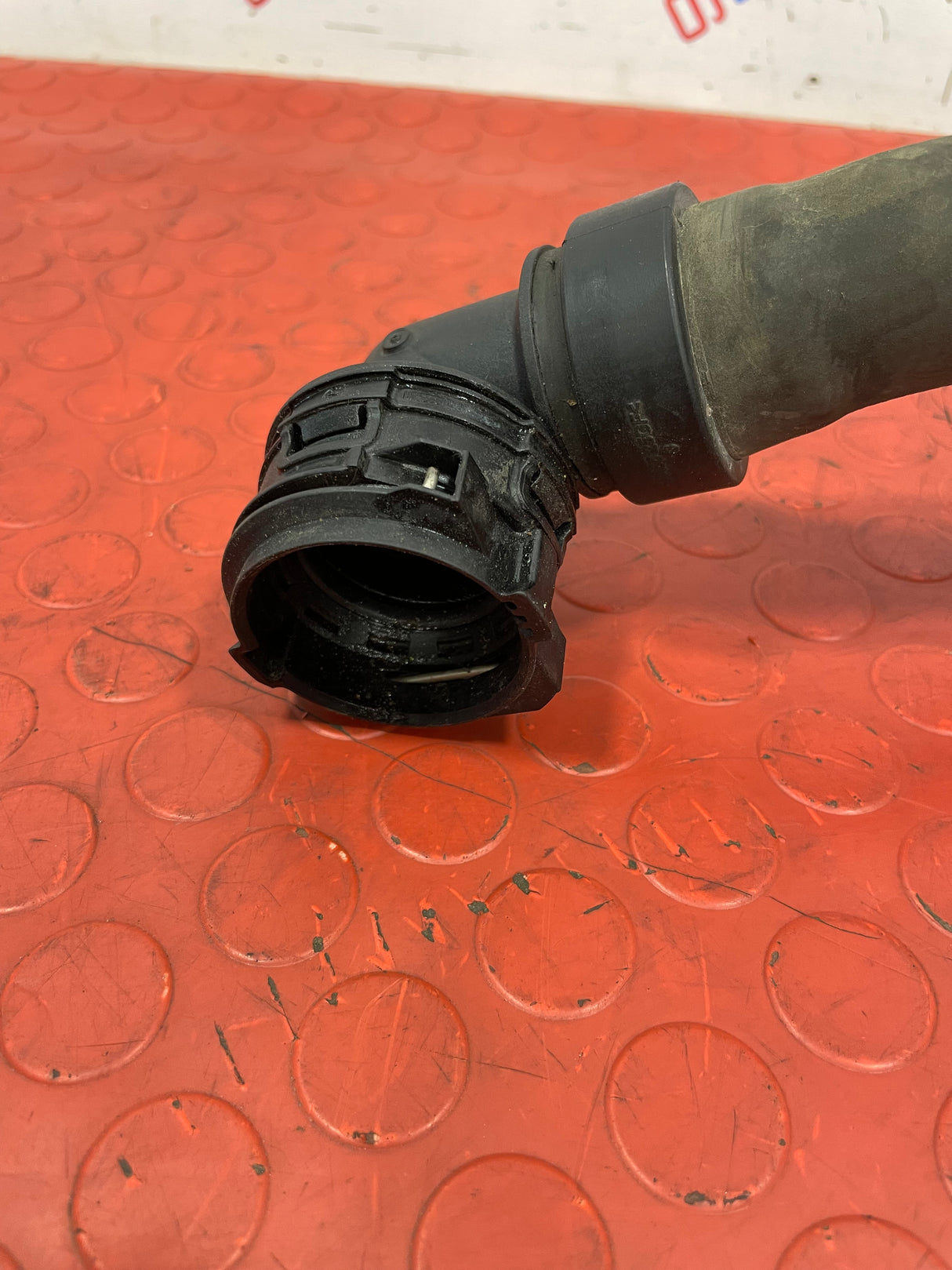 Peugeot Partner Expert Citroen Berlingo Dispatch COOLANT PIPE AUTO 1.5 2018-2024 P/N 9812441880