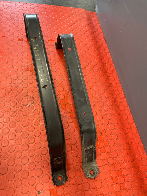 Ford Transit Custom FUEL TANK STRAPS 2019-2023 P/N BK219092AE - 1 / KK219092CC