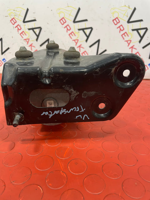 Volkswagen Transporter ABS PUMP AND CONTROL MODULE P/N 7E0907379P