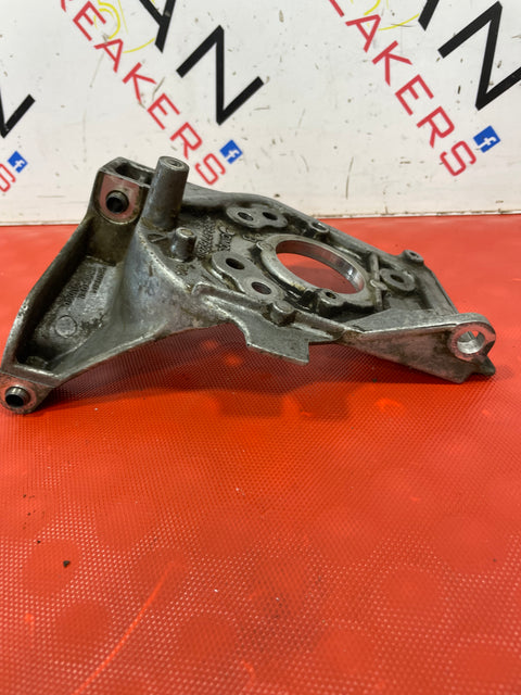 Citroen Berlingo/Peugeot Partner HIGH PRESSURE FUEL PUMP BRACKET 1.6 2014 P/N 9684778280