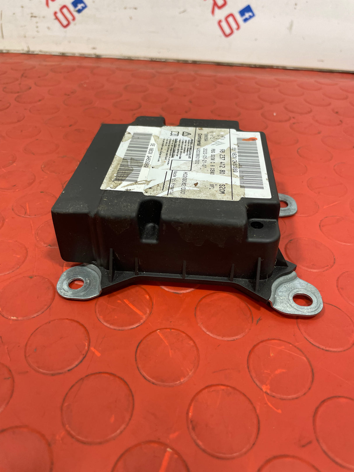 Citroen Berlingo/Peugeot Partner AIRBAG CONTROL MODULE ECU 2018-2023 1.6 P/N 9823741280