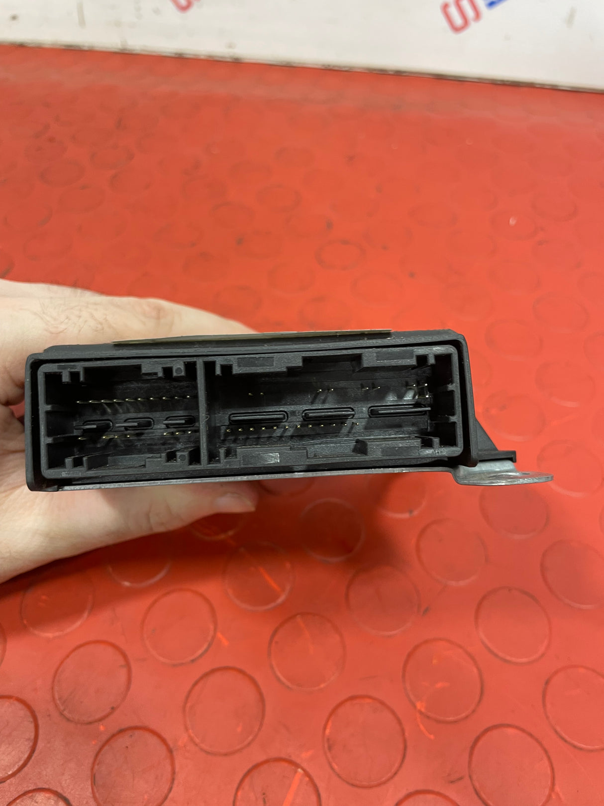 Citroen Berlingo/Peugeot Partner AIRBAG CONTROL MODULE ECU 2018-2023 1.6 P/N 9823741280