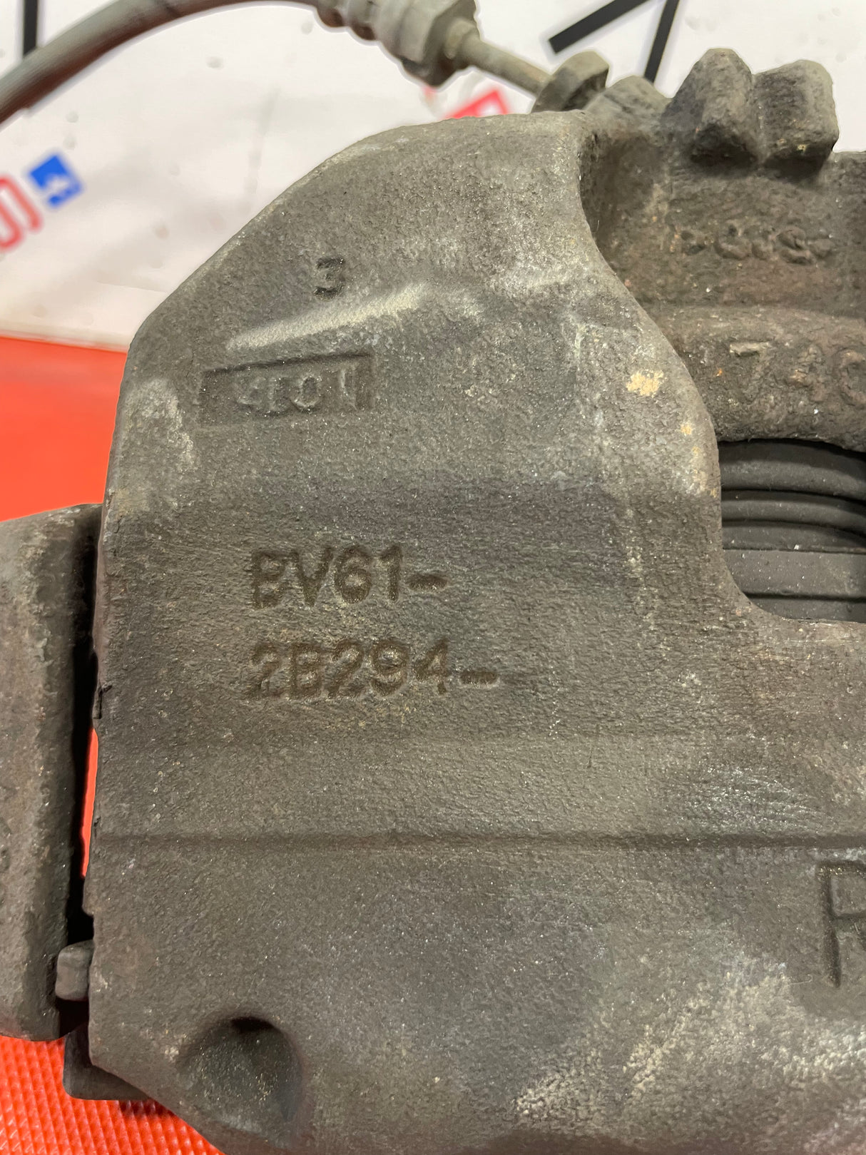 Ford Connect FRONT DRIVERS BRAKE CALIPER 2014 P/N BV612B294