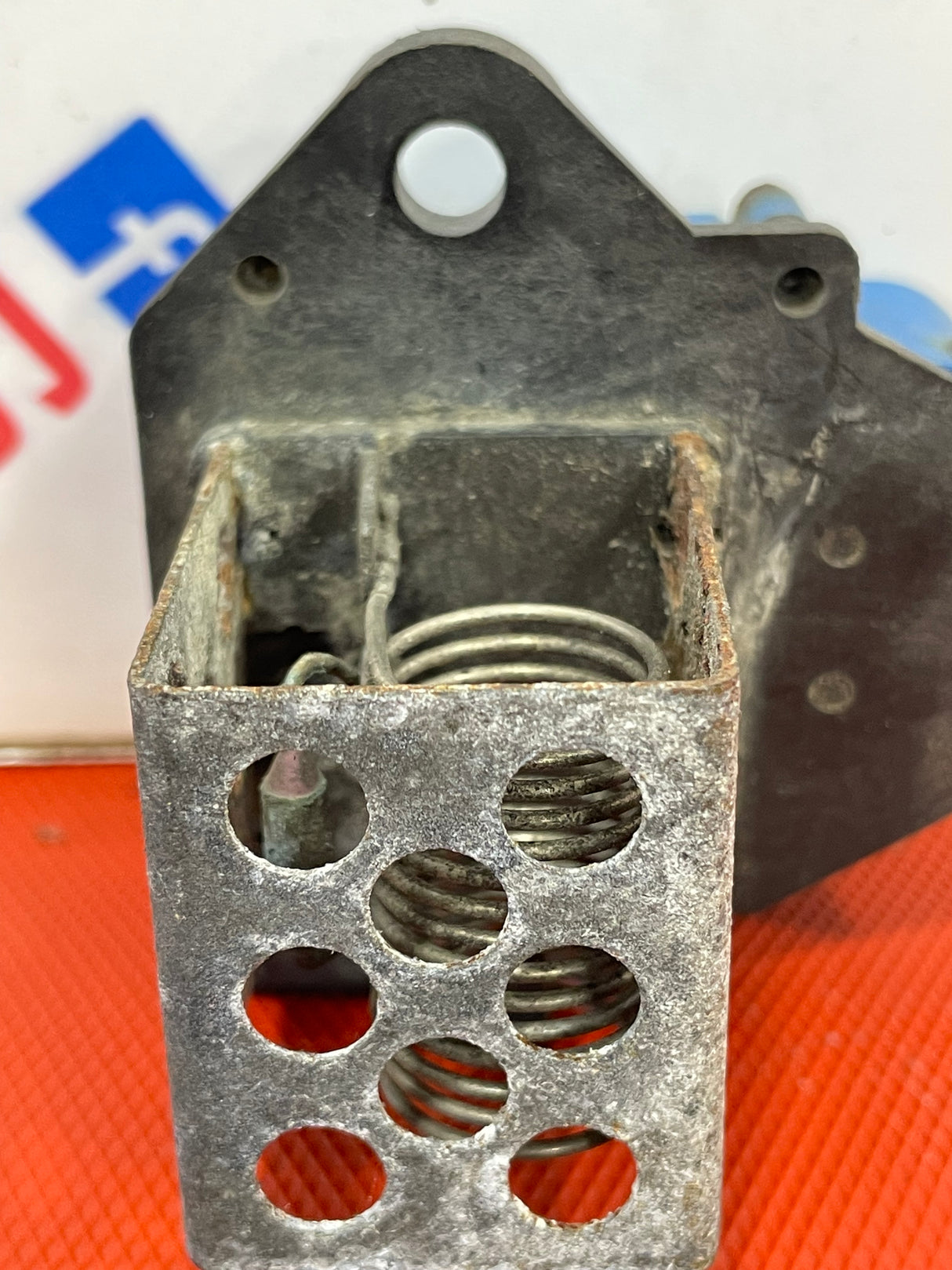 Citroen Berlingo/Peugeot Partner HEATER FAN RESISTOR 1.6HDI 2008-2018 P/N 9862240180