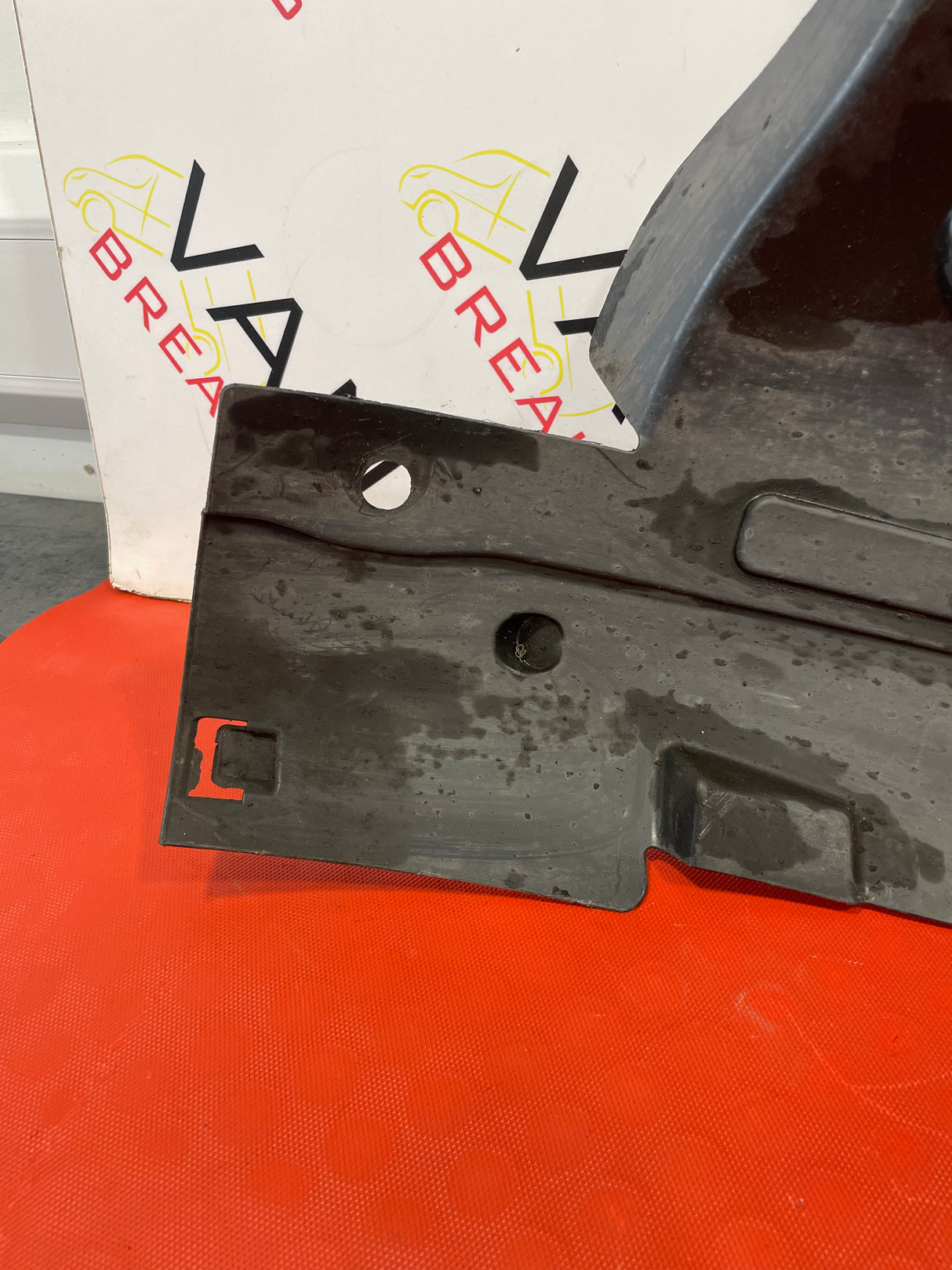 Renault WHEEL ARCH LINER P/N 638451520R