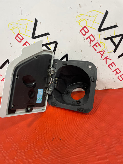 Renault Master ADBLUE FILLER COVER 2016 P/N 765M65718R