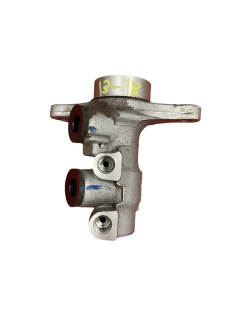 Citroen Berlingo/Peugeot Partner BRAKE MASTER CYLINDER 2013-2018 P/N 9654002180