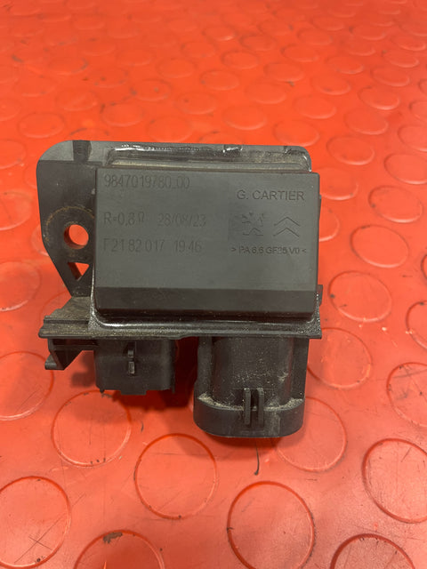 Peugeot Partner/Citroen Berlingo FAN CONTROL MODULE P/N 9847019780