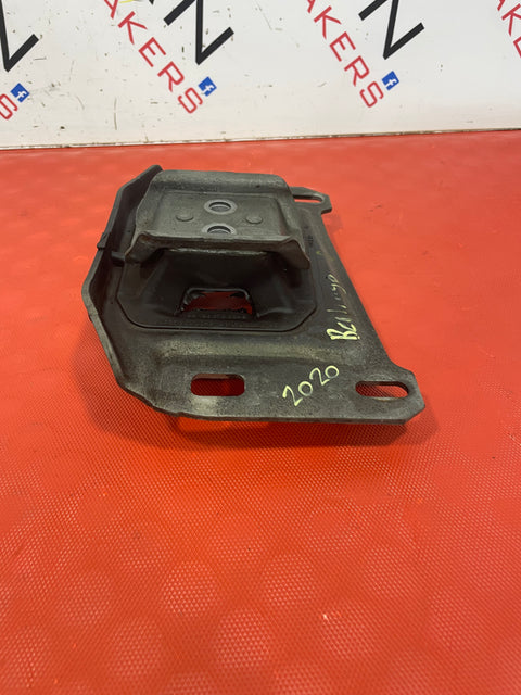 Citroen Berlingo/Dispatch Peugeot Partner/Expert GEARBOX MOUNT 2020 P/N 9807420980