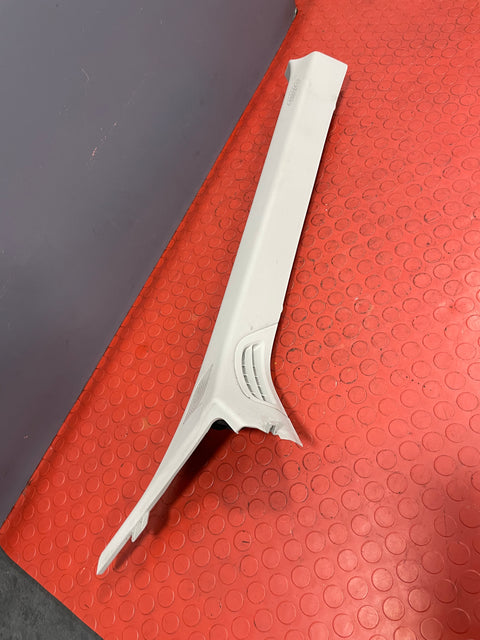Saic Maxus Deliver 9 A PILLAR TRIM Driver's Side 2021-2024 P/N C00099930