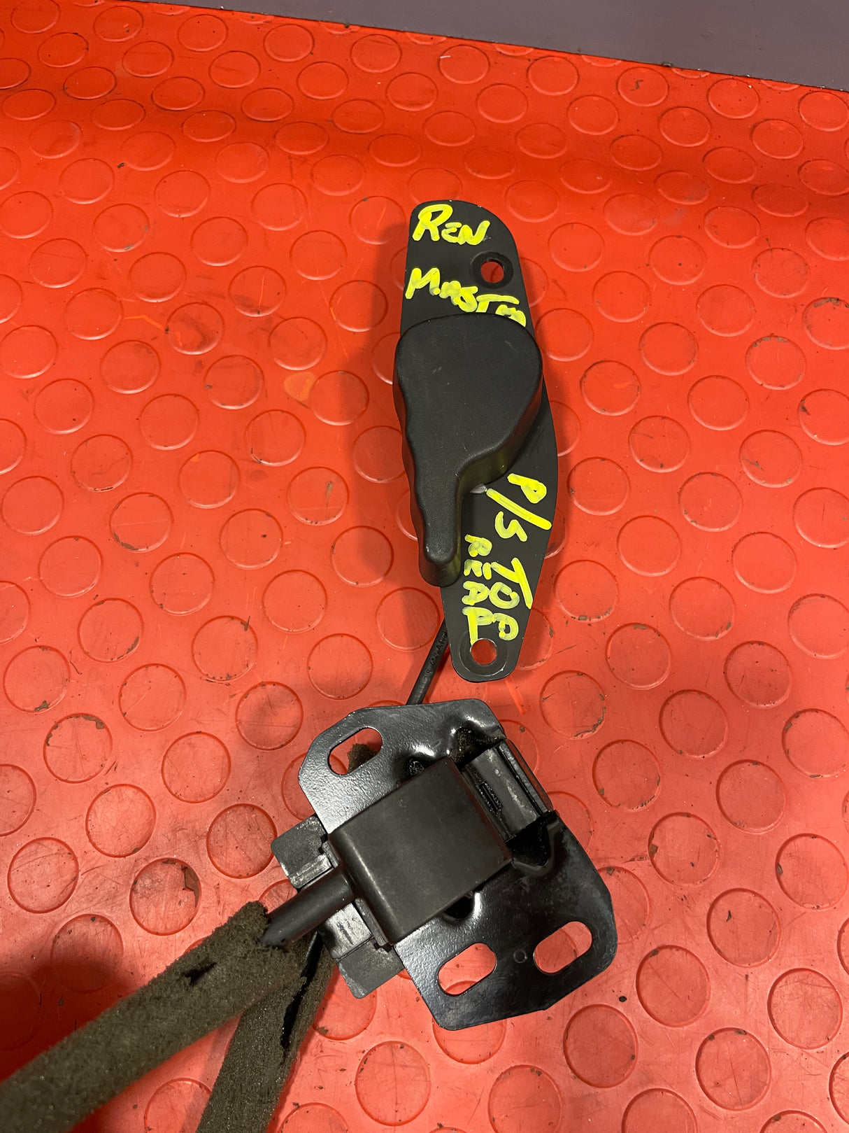 Renault Master/Vauxhall Movano REAR UPPER LEFT DOOR LOCKING MECHANISM 2010-2019 P/N 8200778366 / 8200661155