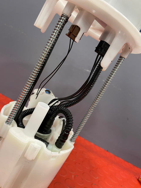 Citroen Berlingo/Peugeot Partner/Vauxhall Combo/Toyota Proace City 1.5 FUEL TANK SENDER UNIT 2019-2024 P/N 9809359380 / 100115562AI