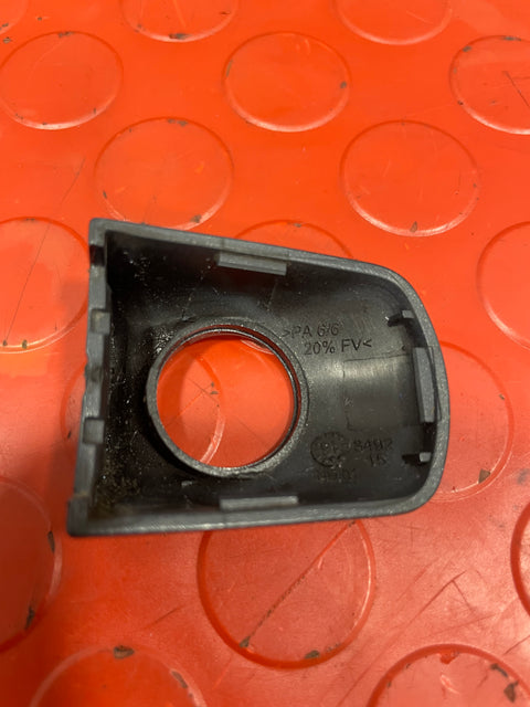 Citroen Berlingo DOOR HANDLE END CAP P/N 849225IND01