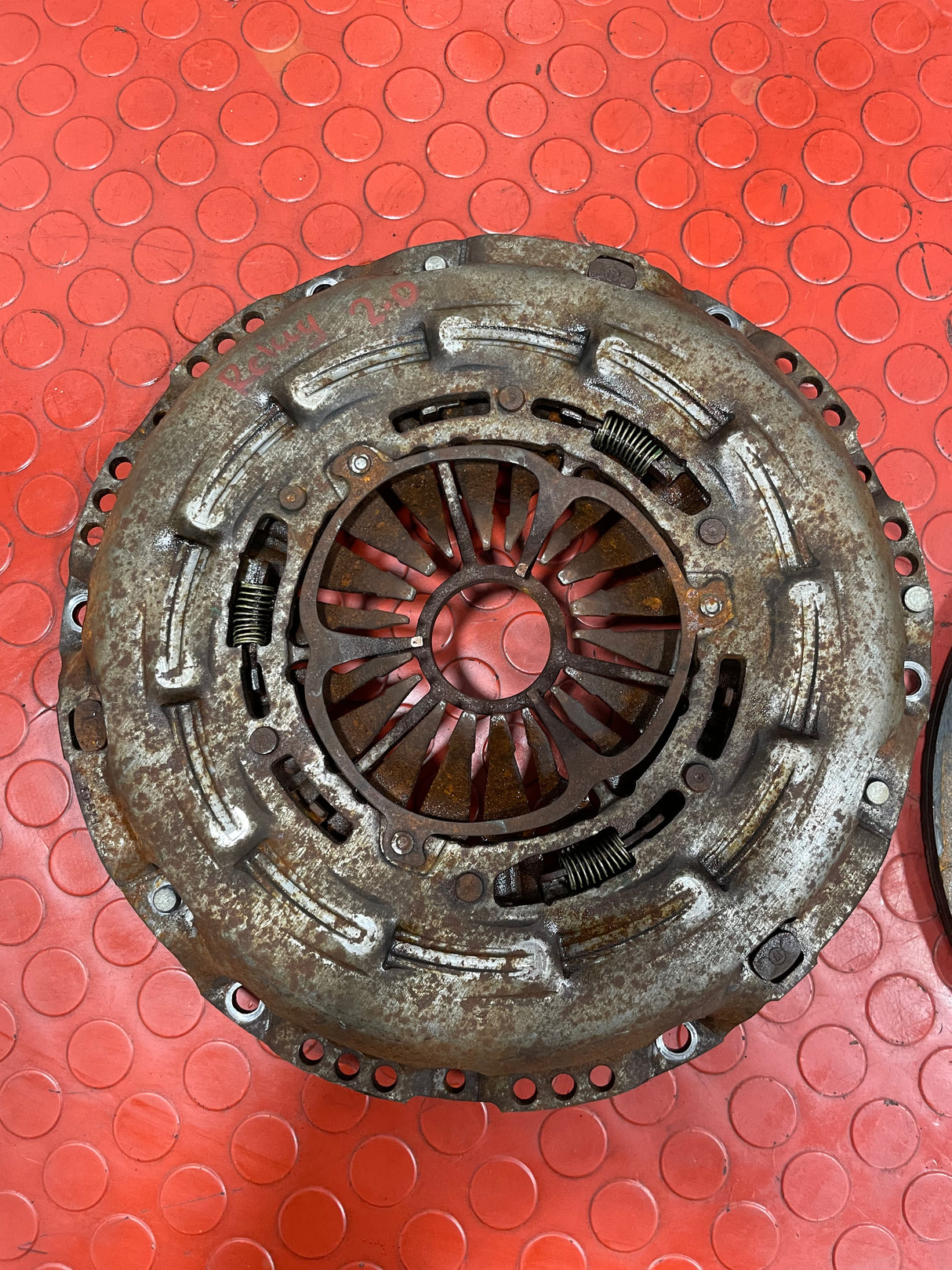 Citroen Relay/Peugeot Boxer/Fiat Ducato CLUTCH KIT PRESSURE PLATE & CLUTCH LINING 2.0 2008-2019 P/N126006510