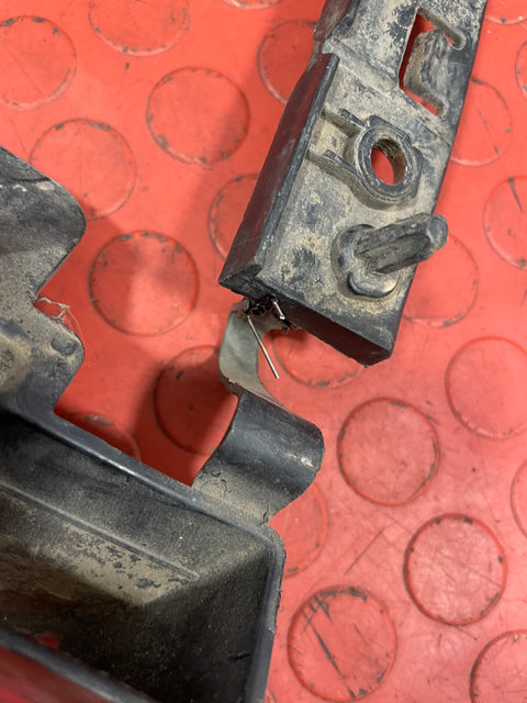 Citroen Berlingo/Peugeot Partner REAR BUMPER MOUNTING BRACKET (Repaired) Driver's Side 1.6 2015-2018 P/N 9680554680 - 1