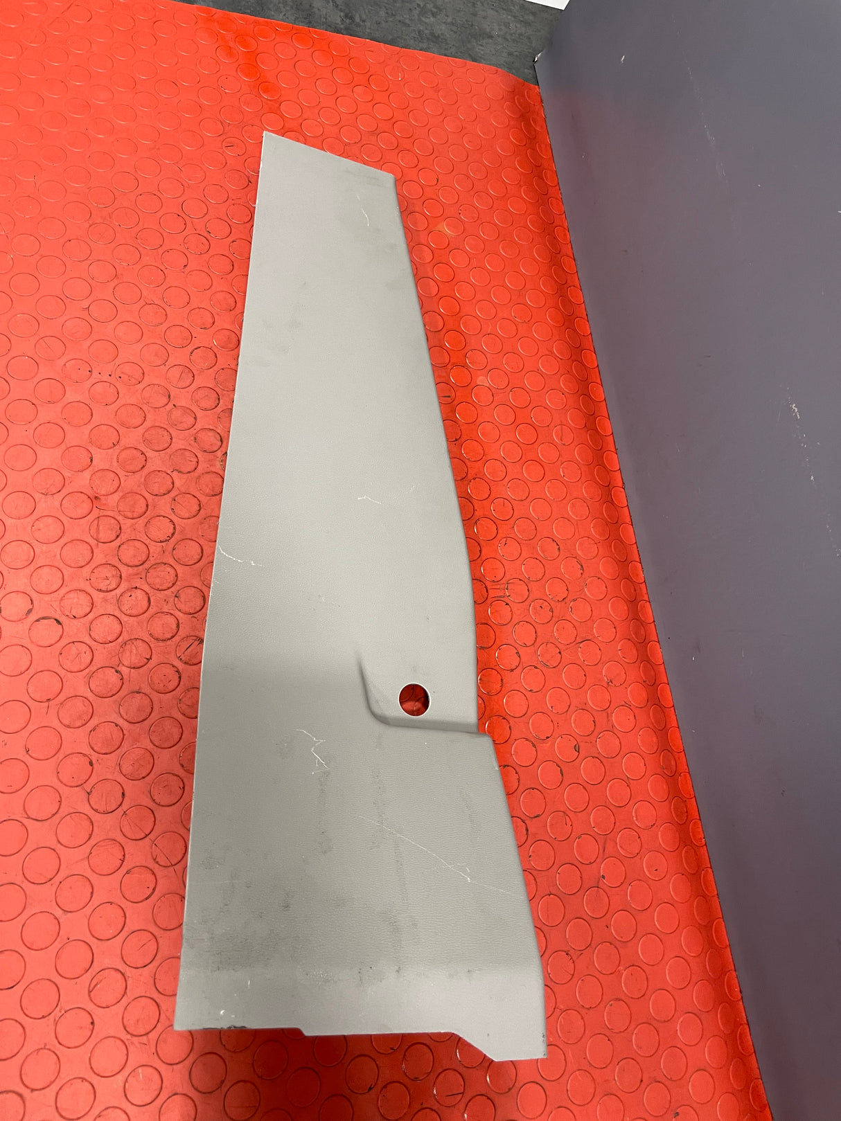 Saic Maxus Deliver 9 B PILLAR LOWER PANEL COVER Left Side 2021-2024 P/N C00130495