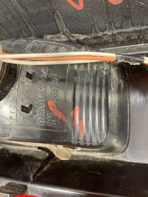 Vauxhall Vivaro/Renault Trafic TAIL LIGHT REAR LEFT SIDE 1.6CDTI 2016 P/N 265556737R (repaired/damage)