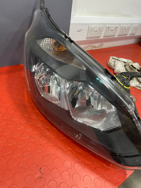 Ford Transit Custom HEADLIGHT DRIVER SIDE RH (REPAIRED) 2013-2018 P/N BK2113W029AJ