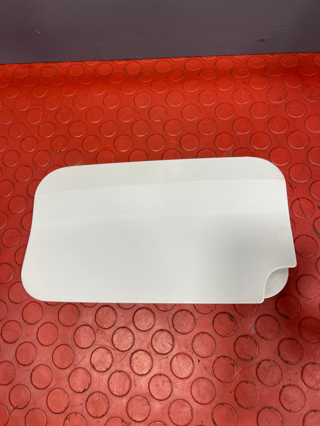 Citroen Berlingo/Peuegot Partner/Vauxhall Combo/Toyota Proace City FUEL FILLER FLAP/FUEL DOOR COVER (White) 2019-2024 P/N 9817924480