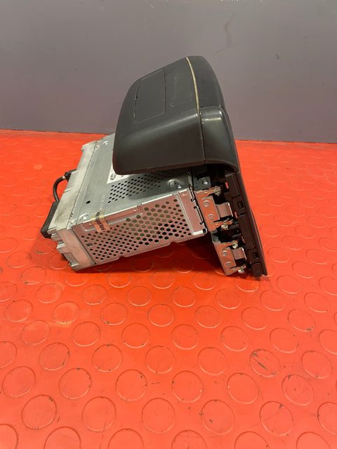 Citroen Berlingo / Peugeot Partner STEREO HEAD UNIT AUX TOUCH SCREEN SAT NAV RADIO 2015-2018 P/N 9814203680