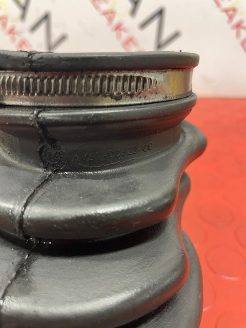 Ford Transit Connect AIR INTAKE TURBO PIPE 2013-2018 1.5L P/N AV619C623 cc