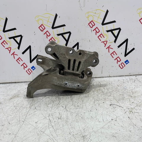 Citroen Dispatch/ Peugeot Expert/ Vauxhall Vivaro/ Toyota Proace ENGINE MOUNT 1.6 HDI 2018 P/N 4A10372D