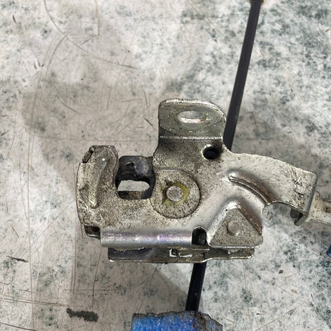 Peugeot Boxer REAR RIGHT DOOR UPPER LATCH 2015 P/N 1306735070