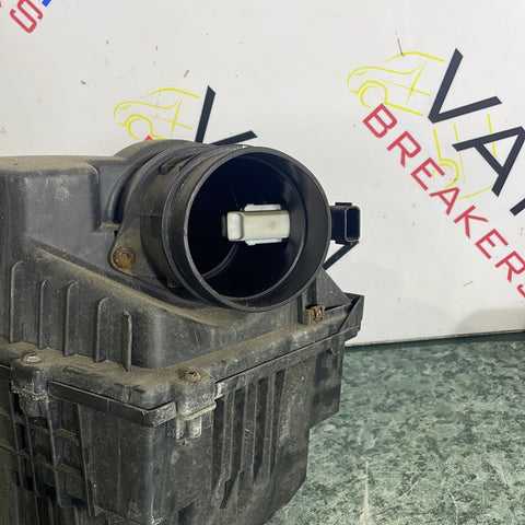 Renault Master AIRBOX WITH AIR FLOW METER 2.3 2016 P/N 8200751534