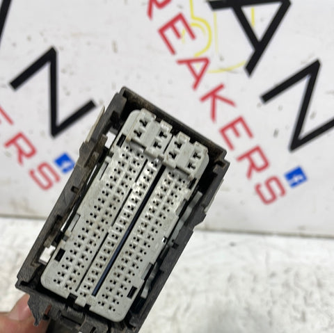 Ford Transit ENGINE BAY FUSE BOX WITH WIRING AND BRACKET 2.0tdci P/N GK3T9K499FBC