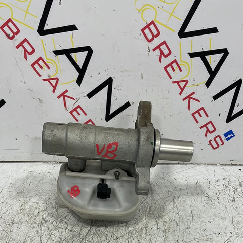 Ford Transit BRAKE MASTER CYLINDER P/N W58965