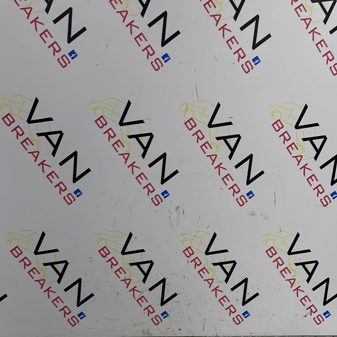 Renault Trafic/ Vauxhall Vivaro LEFT N/S SLIDING DOOR GUIDE RAIL COVER GREY 2014-2019 P/N 93867614