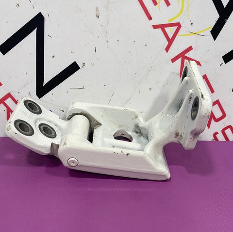 Volkswagen Crafter N/S/R TOP HINGE WHITE P/N VCRNSRTH