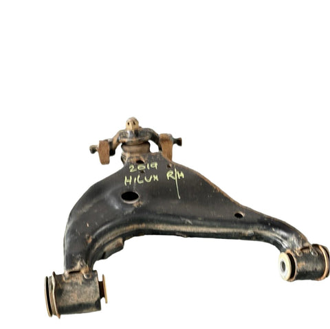Toyota Hilux WISHBONE O/S 2.4 2019 P/N 48068-0K050
