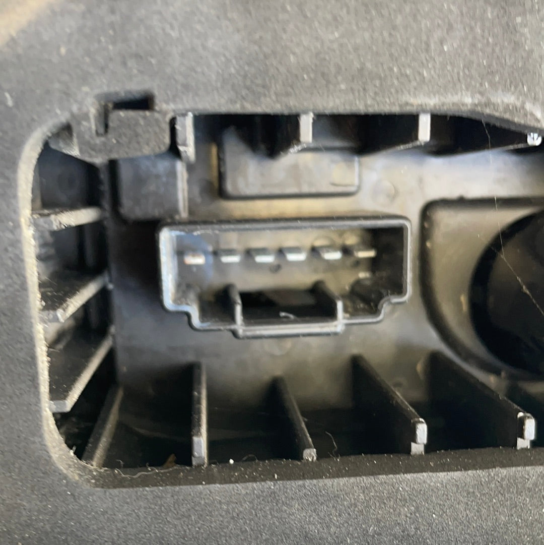 Ford Transit Custom TAILLIGHT PASSENGER SIDE 2013-2018 P/N BK2113405AJ