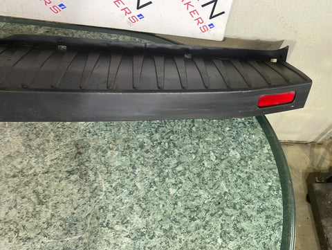 Ford Transit MK8 REAR BUMPER CENTRE SECTION STEP COVER (NO SENSORS) 2013-2018 P/N BK3117E926