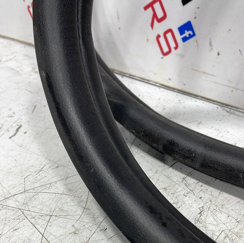 Citroen Relay/ Peugeot Boxer/ Fiat Ducato  PASSENGER SIDE FRONT DOOR RUBBER SEAL 2016 0N P/N CRPSFDS1