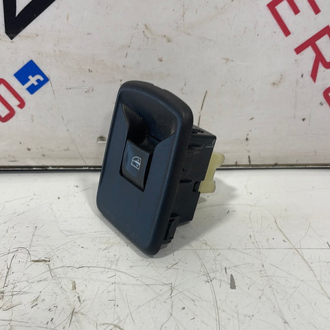 Renault Trafic PASSENGER SIDE WINDOW SWITCH 2019 P/N 809608963R