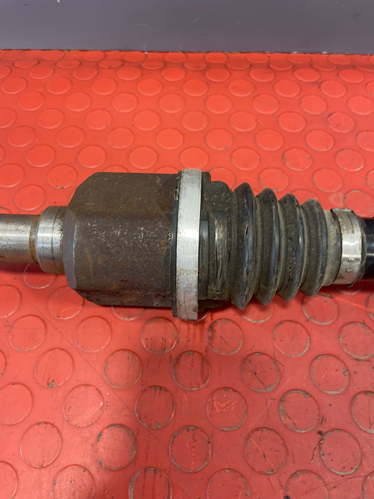 Citroen Dispatch/Peugeot Expert/Vauxhall Vivaro/Toyota Proace/Fiat Scudo DRIVESHAFT Passenger Side 2016-2024 P/N 9820048180