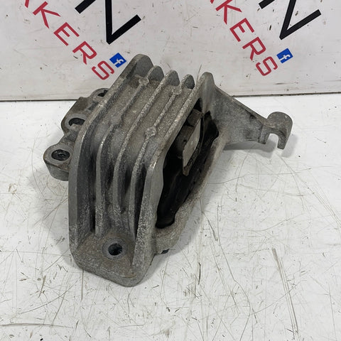 Volkswagen Crafter 2.0 FWD ENGINE MOUNT 2021 P/N 2N0199262