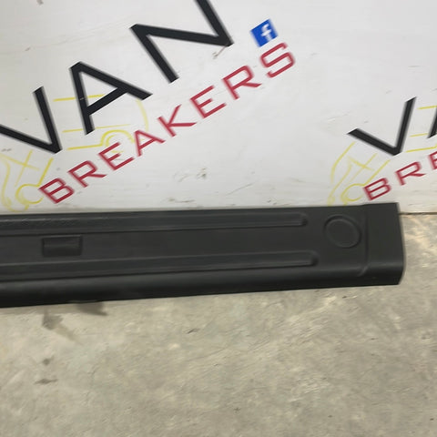 Ford Ranger Wildtrak REAR INTERIOR TRIM/MOLDING 2022 P/N JB3B25403A86BE