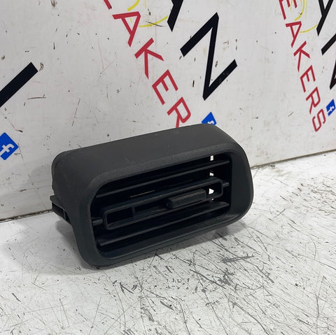 Citroen Berlingo/Peugeot Partner PASSENGER SIDE DASHBOARD AIR VENT 2018-2023 P/N GEO046604