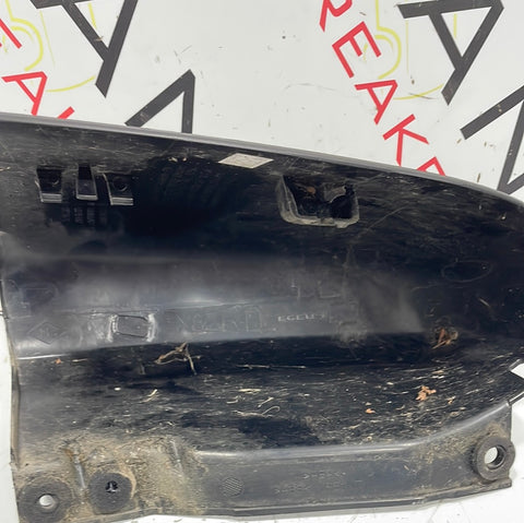 Renault Trafic DRIVER SIDE REAR UPPER TRIM 2019 P/N 93867942