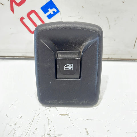 Renault Trafic PASSENGER SIDE WINDOW SWITCH 2019 P/N 809608963R