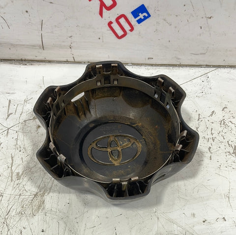 Toyota Hilux WHEEL HUB CAP/COVER 2019 P/N 4260B0K100