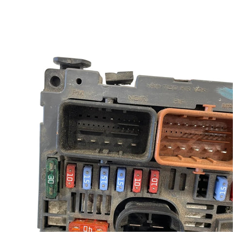 Citroen Dispatch/Toyota Proace/Peugeot Expert FUSEBOX R03 1.6 2009 P/N 9666700280