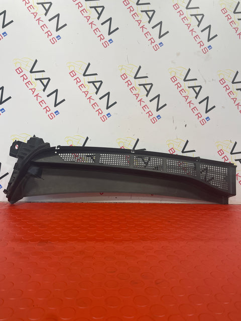 Toyota Proace/Citroen Dispatch/Peugeot Expert L1 WINDSCREEN SCUTTLE PANEL 2018-2024   P/N 9808467277DAG