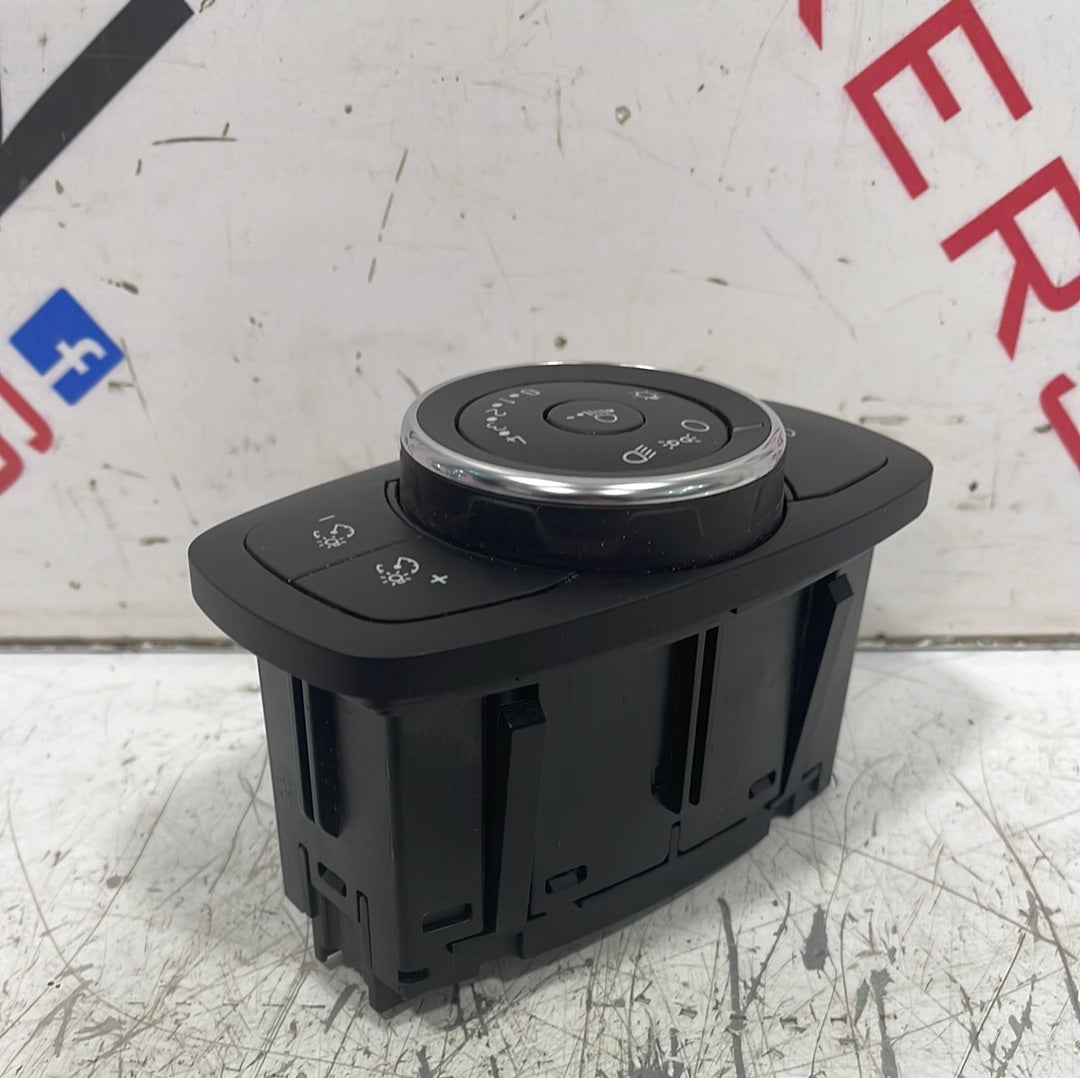 Ford Transit Custom/MK8 LIGHT SWITCH CONTROLS 2018-2023 (6PIN) P/N JK7T13D061BD