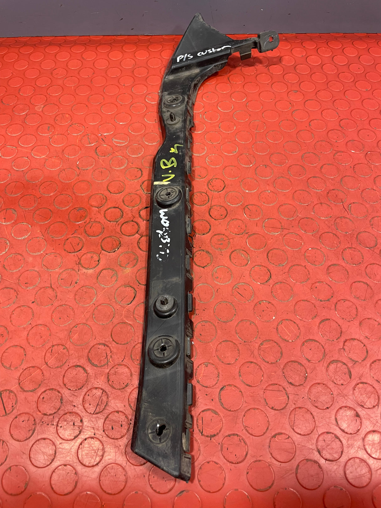 Ford Transit Custom BUMPER CORNER BRACKET Passenger Side Rear 2013-2018 P/N BK2117A751AB
