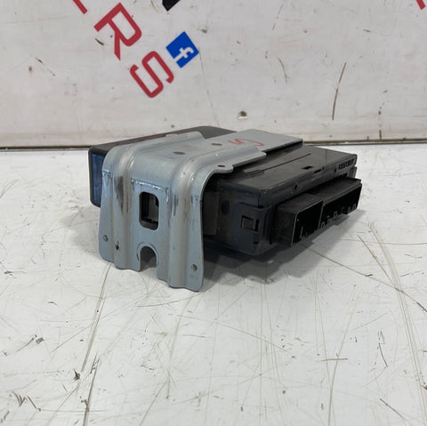 Toyota Hilux FOUR WHEEL DRIVE CONTROL UNIT 2020 P/N 8953371102